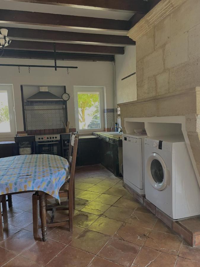 Maisonfamiliale Pugnac Экстерьер фото